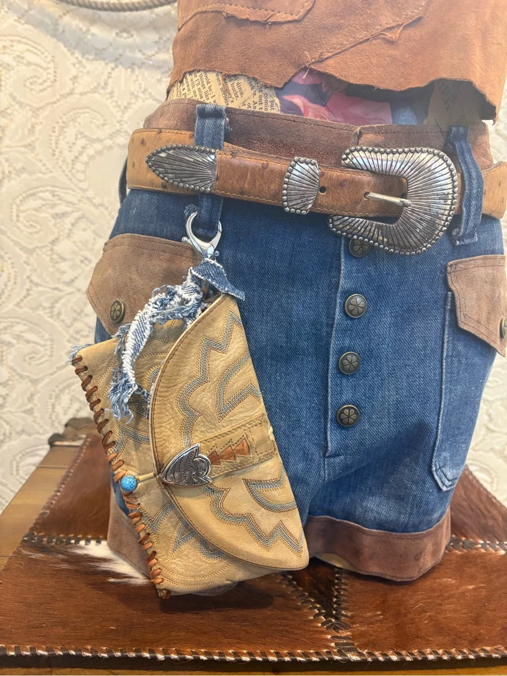Vintage Tan Leather Western Clutch with Turquoise Accent